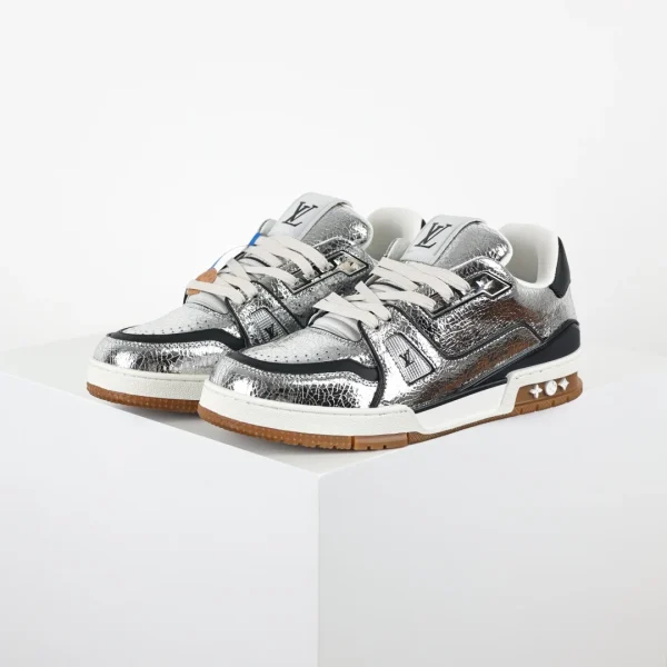 Louis Vuitton Traine