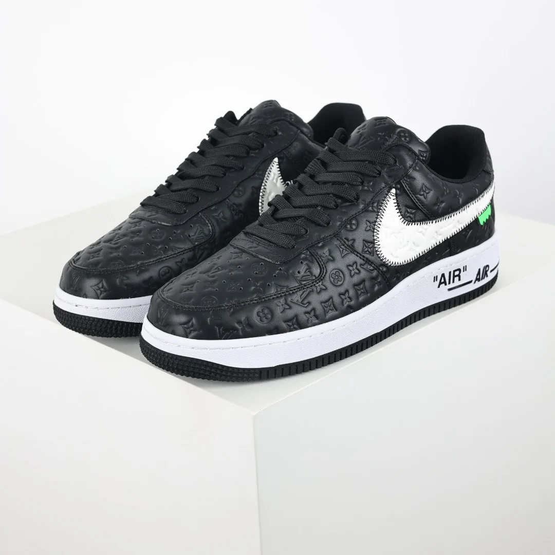 Louis Vuitton x Nike Air Force 1 - immagine 2