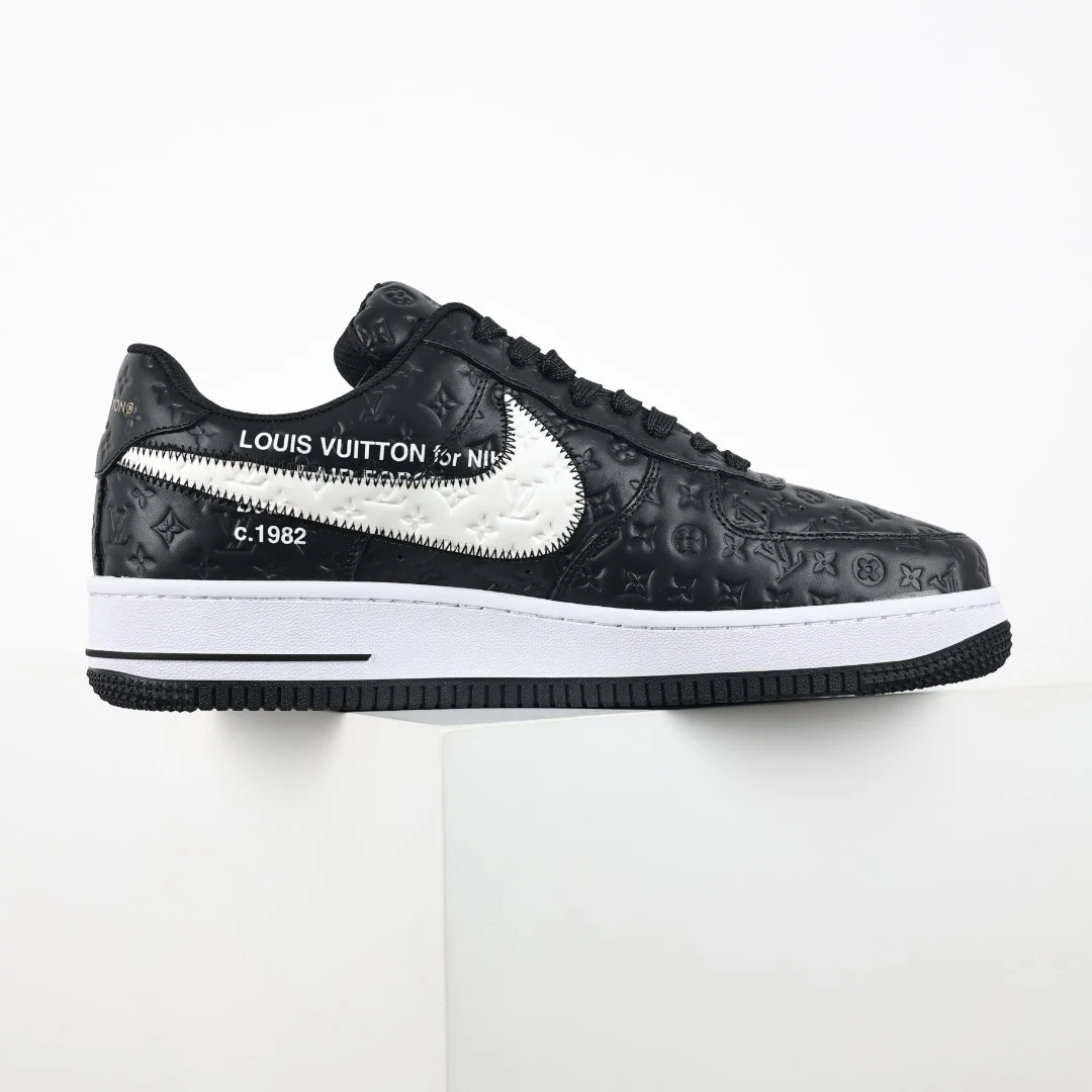 Louis Vuitton x Nike Air Force 1 - immagine 7