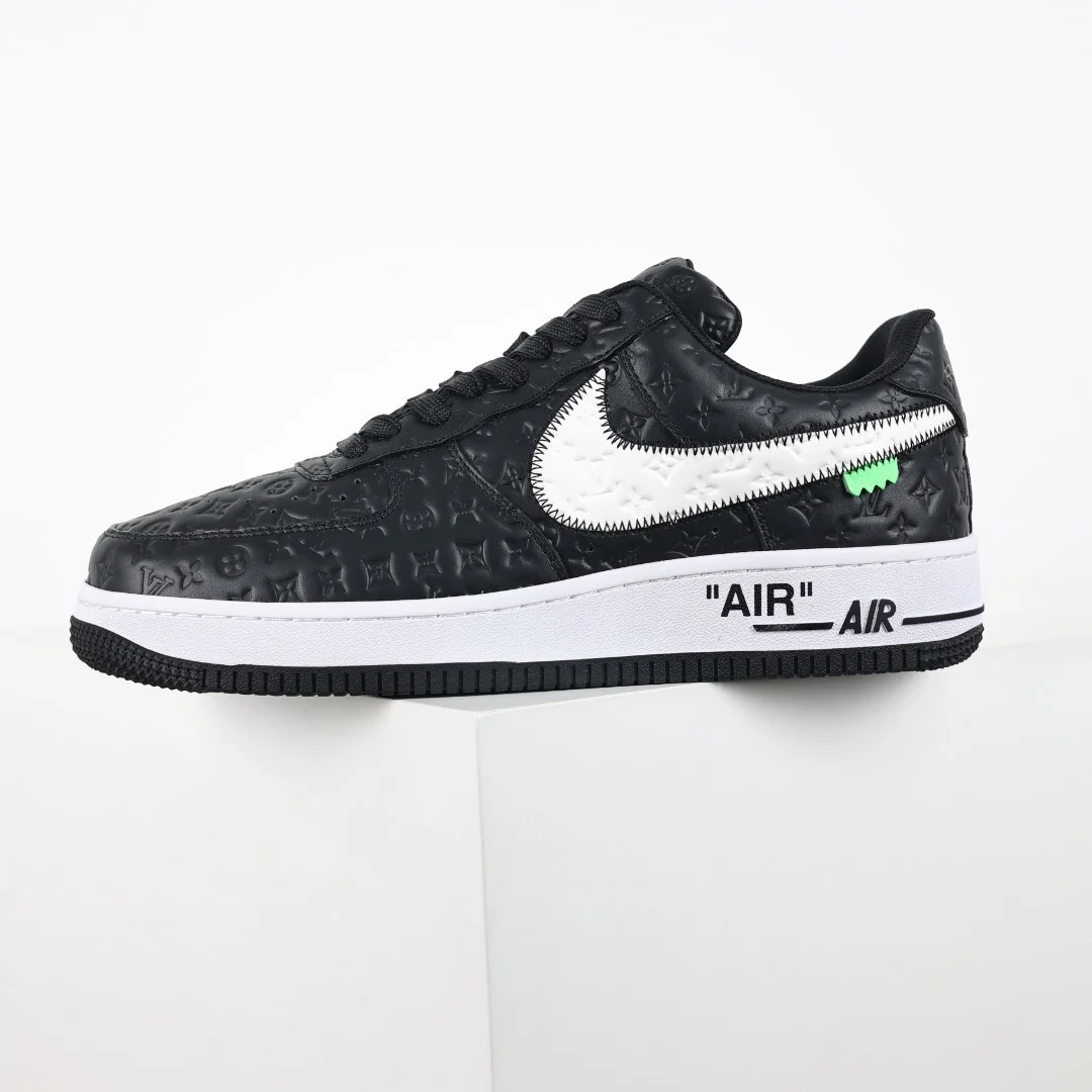 Louis Vuitton x Nike Air Force 1 - immagine 9