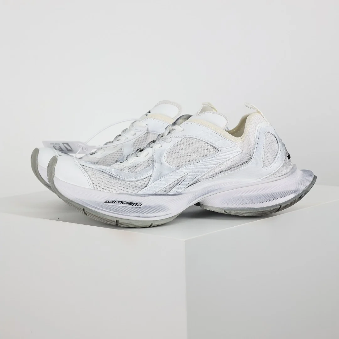 Balenciaga Circuit Sneakers
