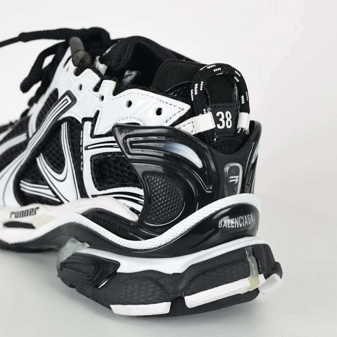 Balenciaga Sneaker - immagine 4