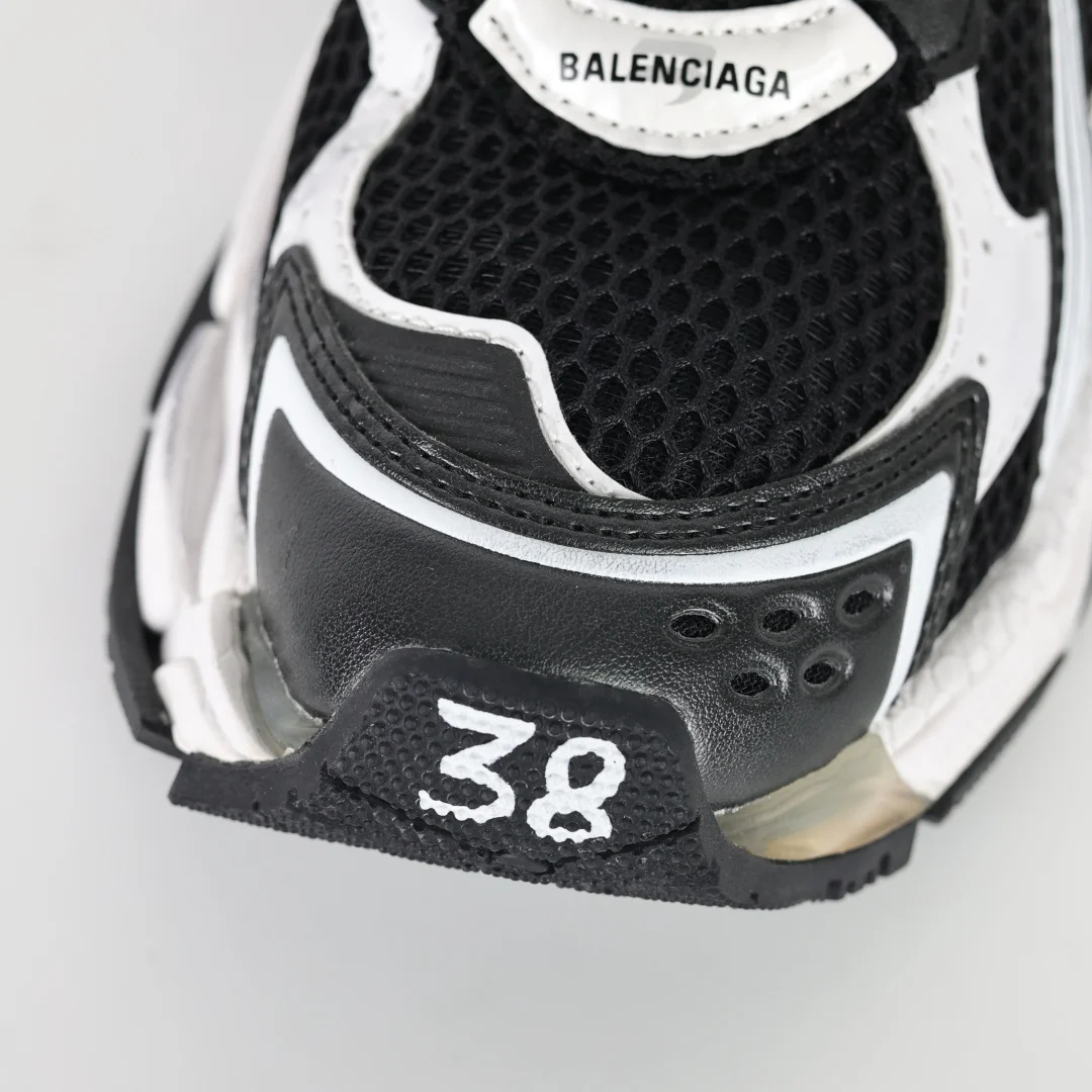 Balenciaga Sneaker - immagine 5