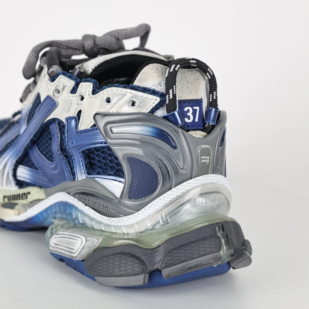 Balenciaga Sneaker - immagine 4