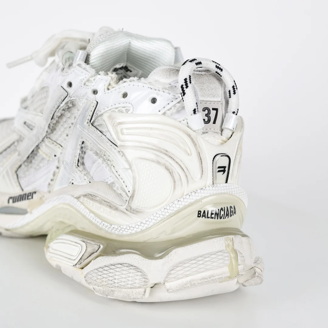 Balenciaga Sneaker - immagine 4