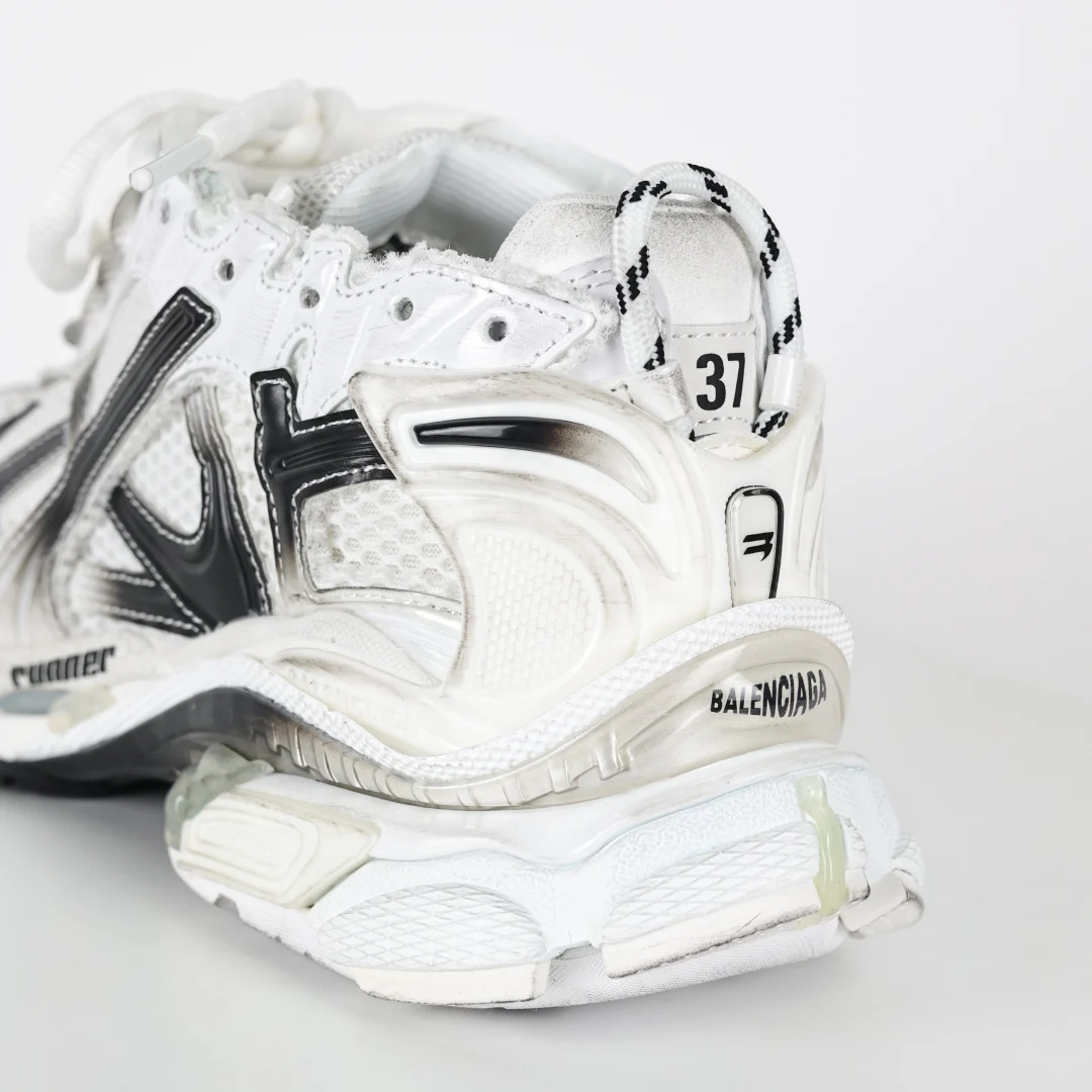 Balenciaga Sneaker - immagine 4