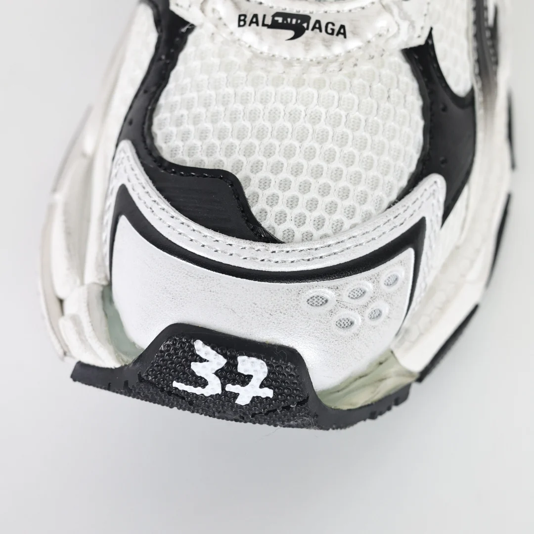 Balenciaga Sneaker - immagine 5