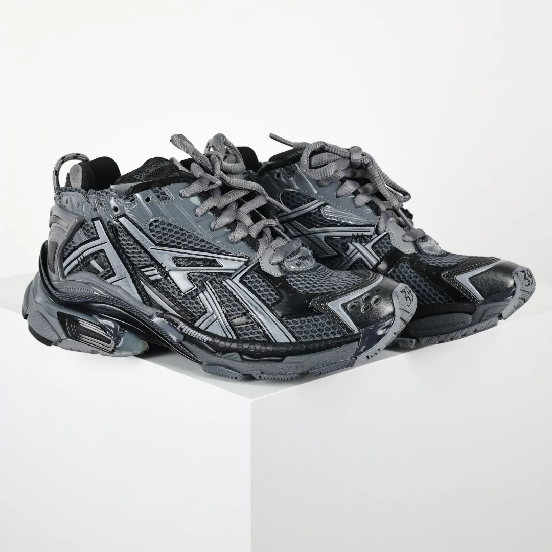 Balenciaga Sneaker - immagine 3