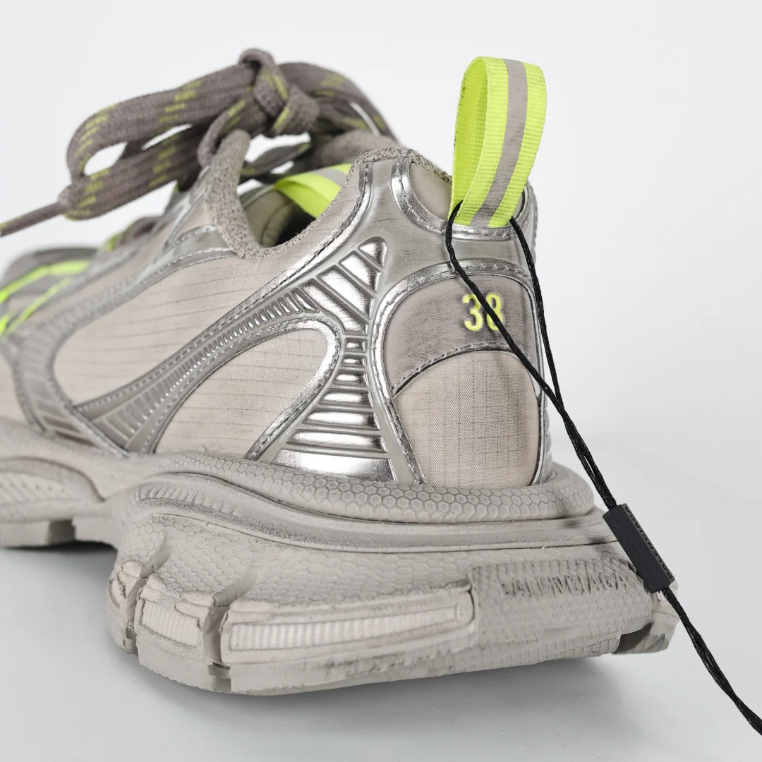 Balenciaga Sneaker - immagine 4