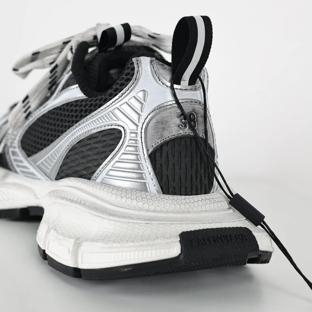 Balenciaga Sneaker - immagine 4