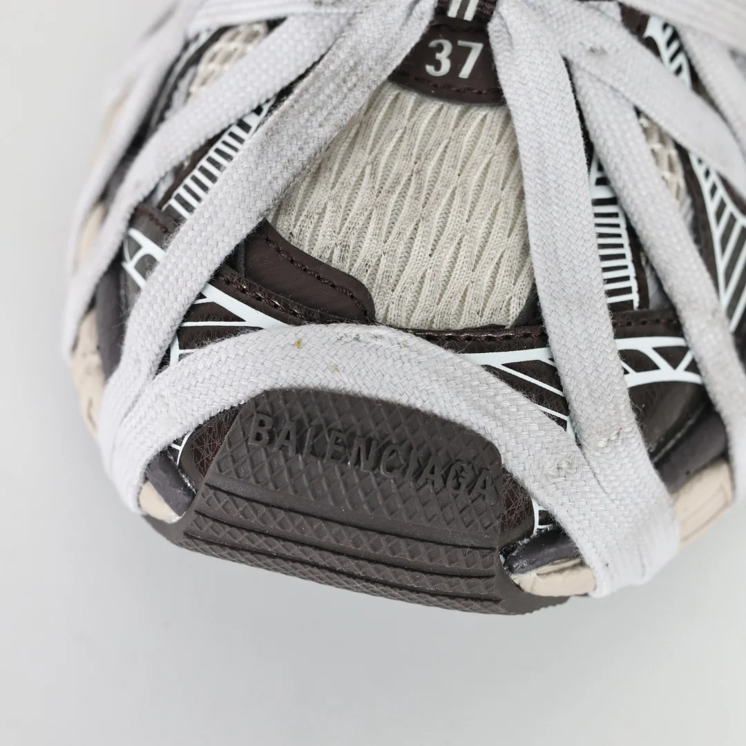 Balenciaga Sneaker - immagine 5