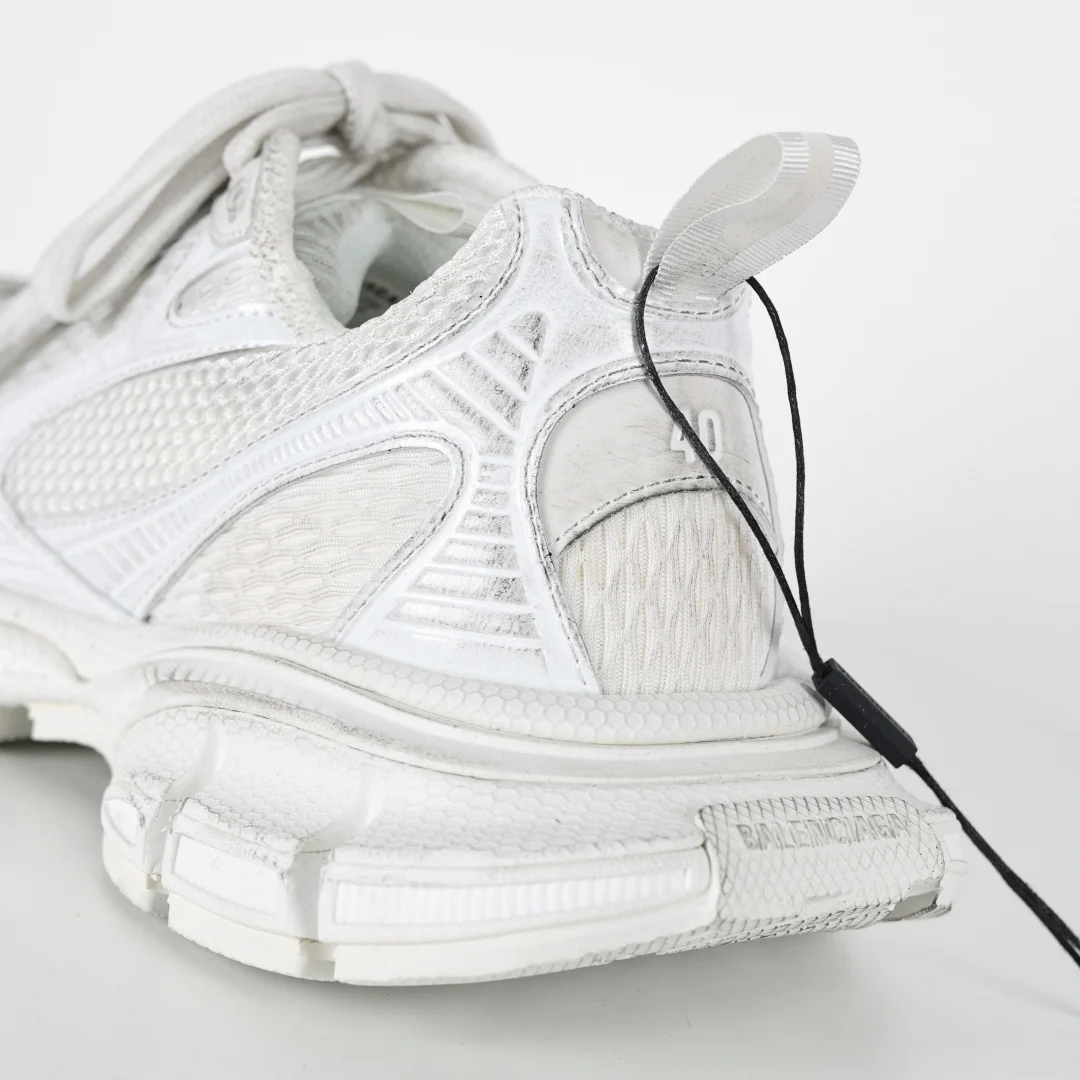 Balenciaga Sneaker - immagine 4