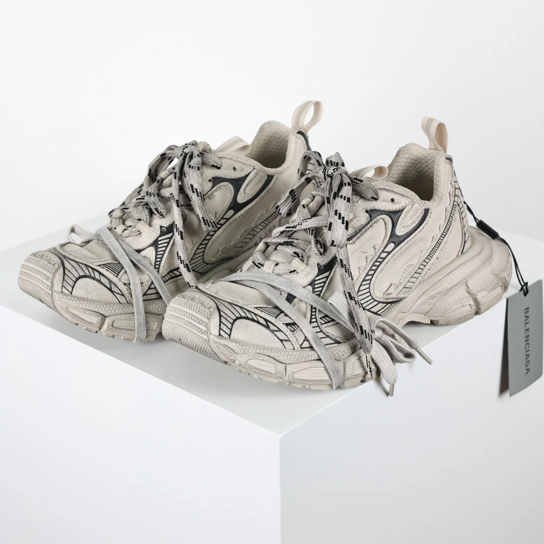 Balenciaga Sneaker - immagine 2