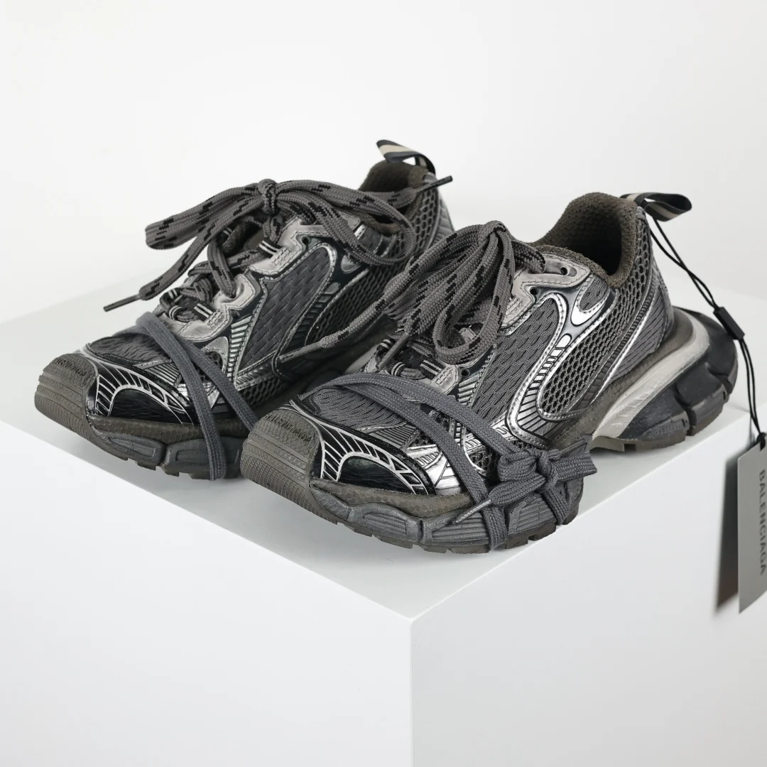 Balenciaga Sneaker - immagine 2