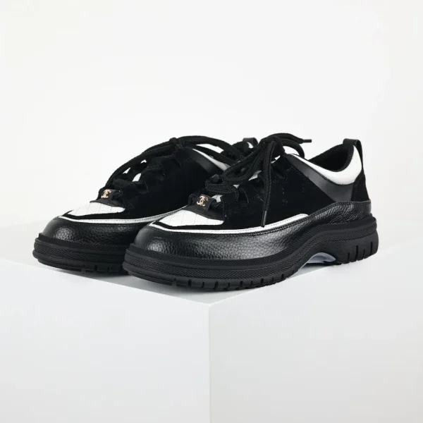 Chanel Sneaker