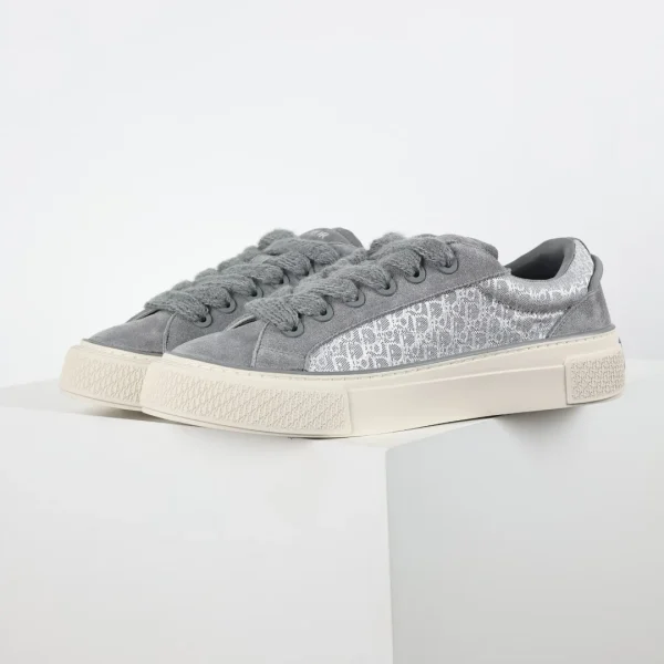 Dior Sneaker