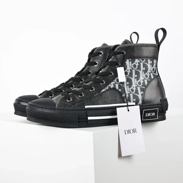 Dior Sneaker