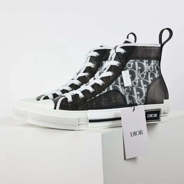 Dior Sneaker