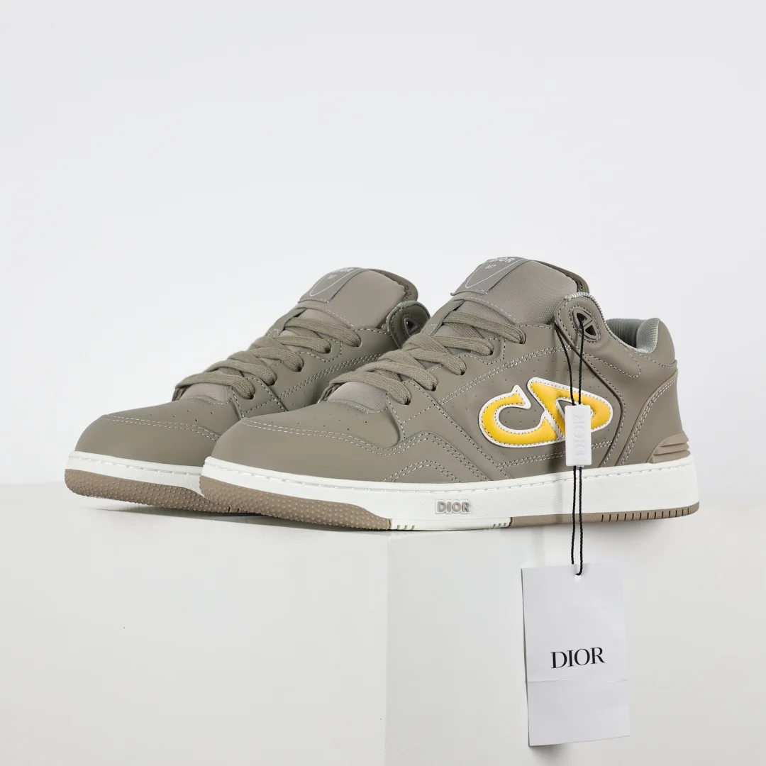 Dior Sneaker