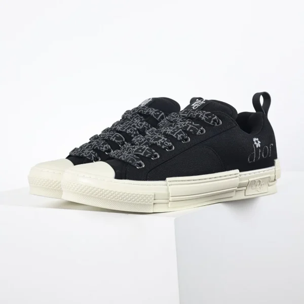 Dior Sneaker