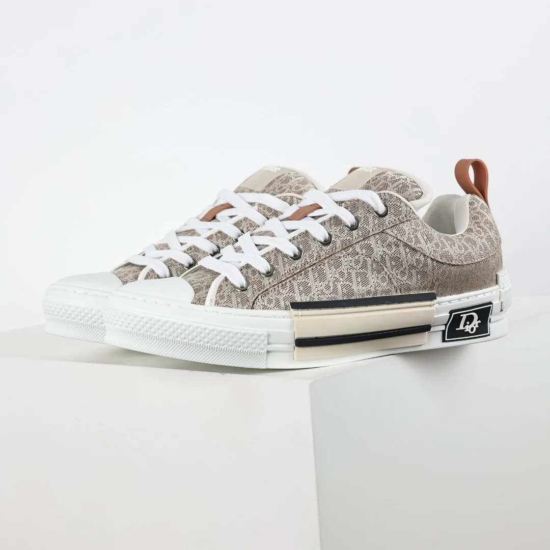 Dior Sneaker