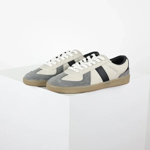 Dior Sneaker