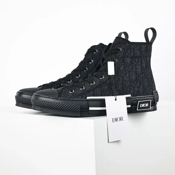 Dior Sneaker