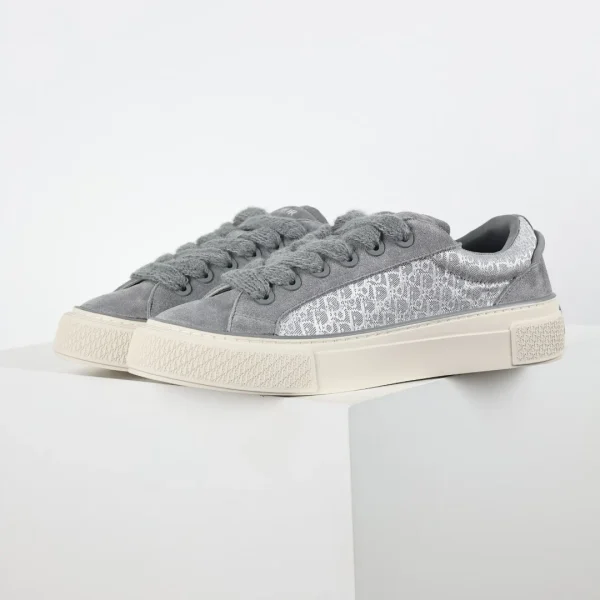 Dior Sneaker