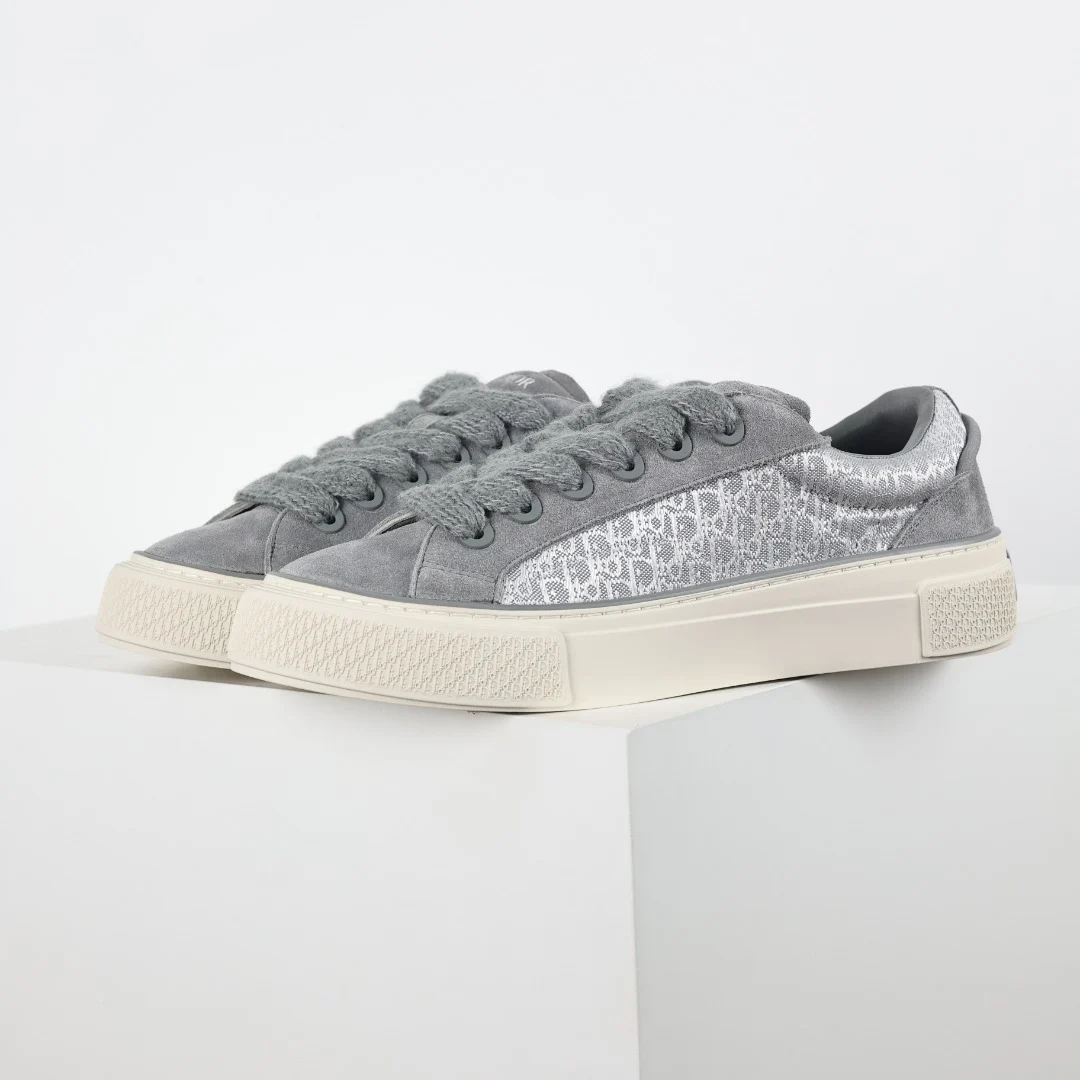 Dior Sneaker