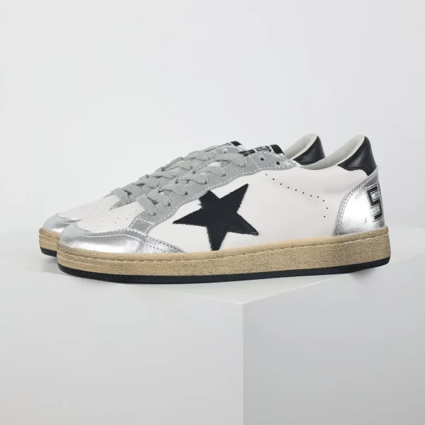 Golden Goose Sneaker