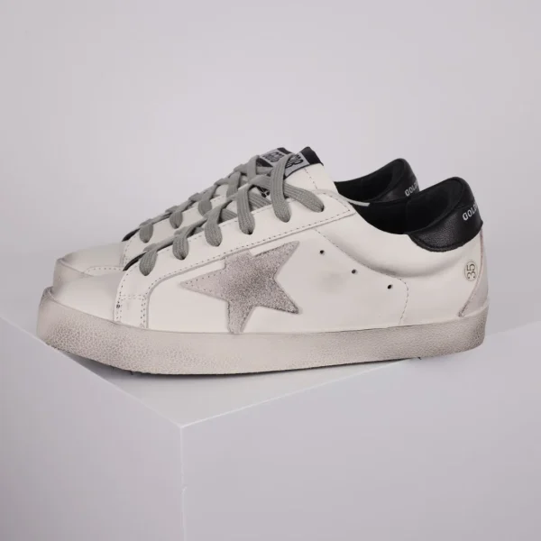 Golden Goose Sneaker