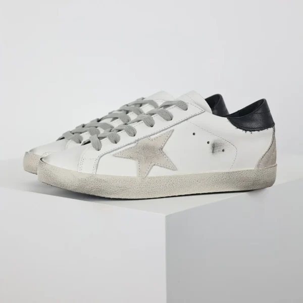 Golden Goose Sneaker