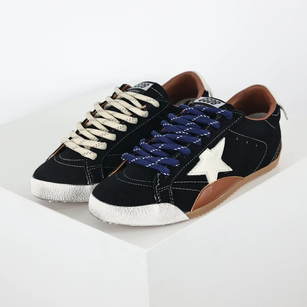 Golden Goose Sneaker - immagine 2
