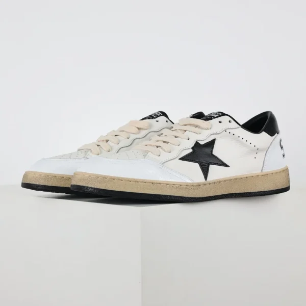 Golden Goose Sneaker