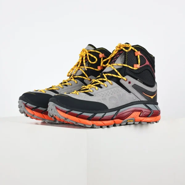 Hoka Sneaker