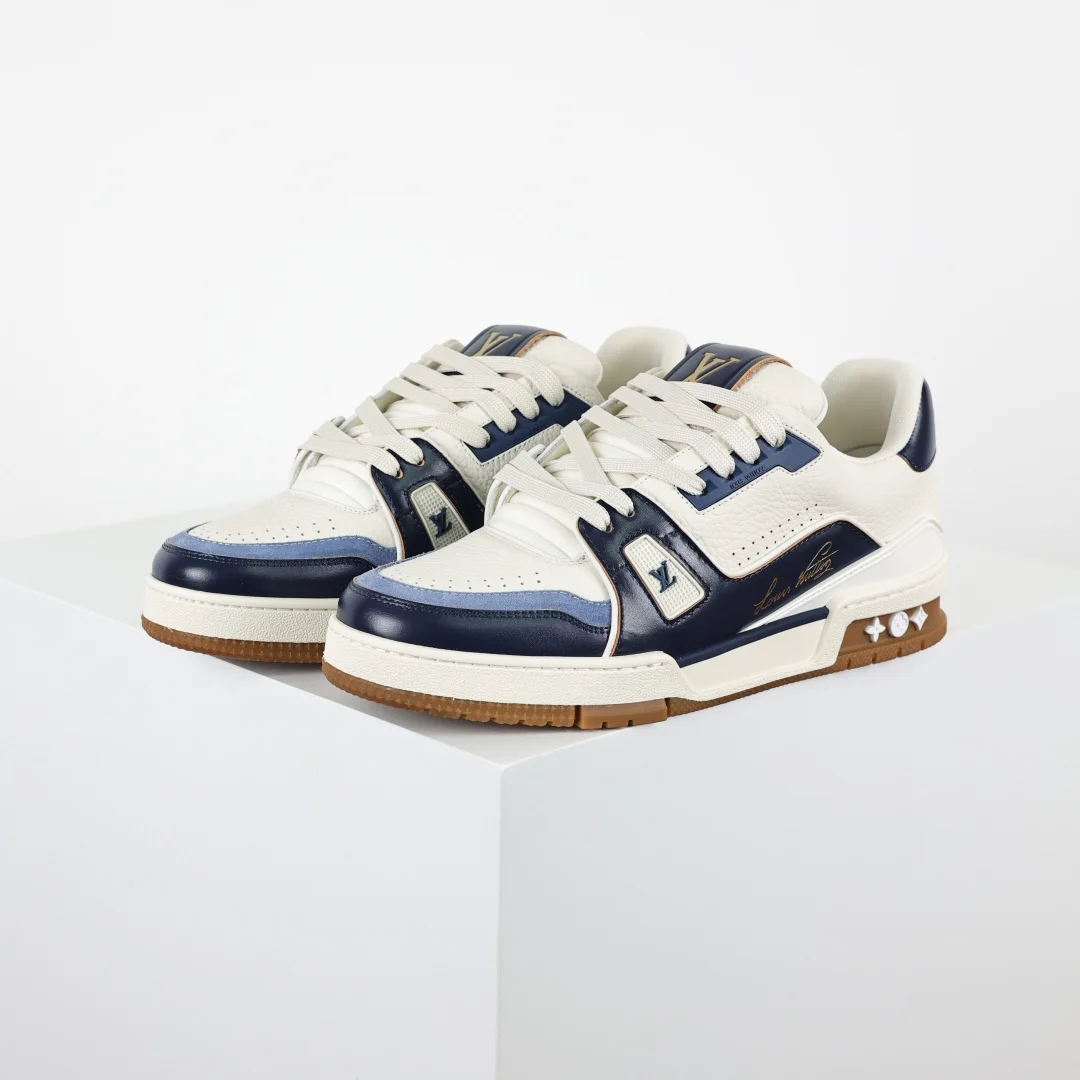 Louis Vuitton Sneaker