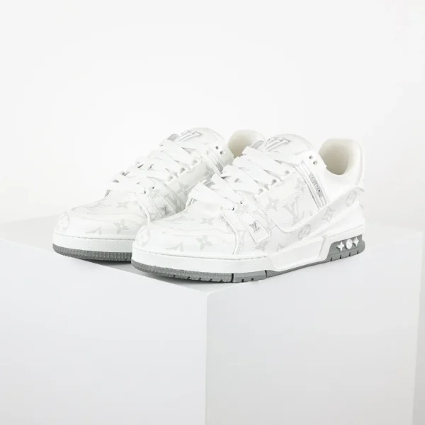 Louis Vuitton Sneaker