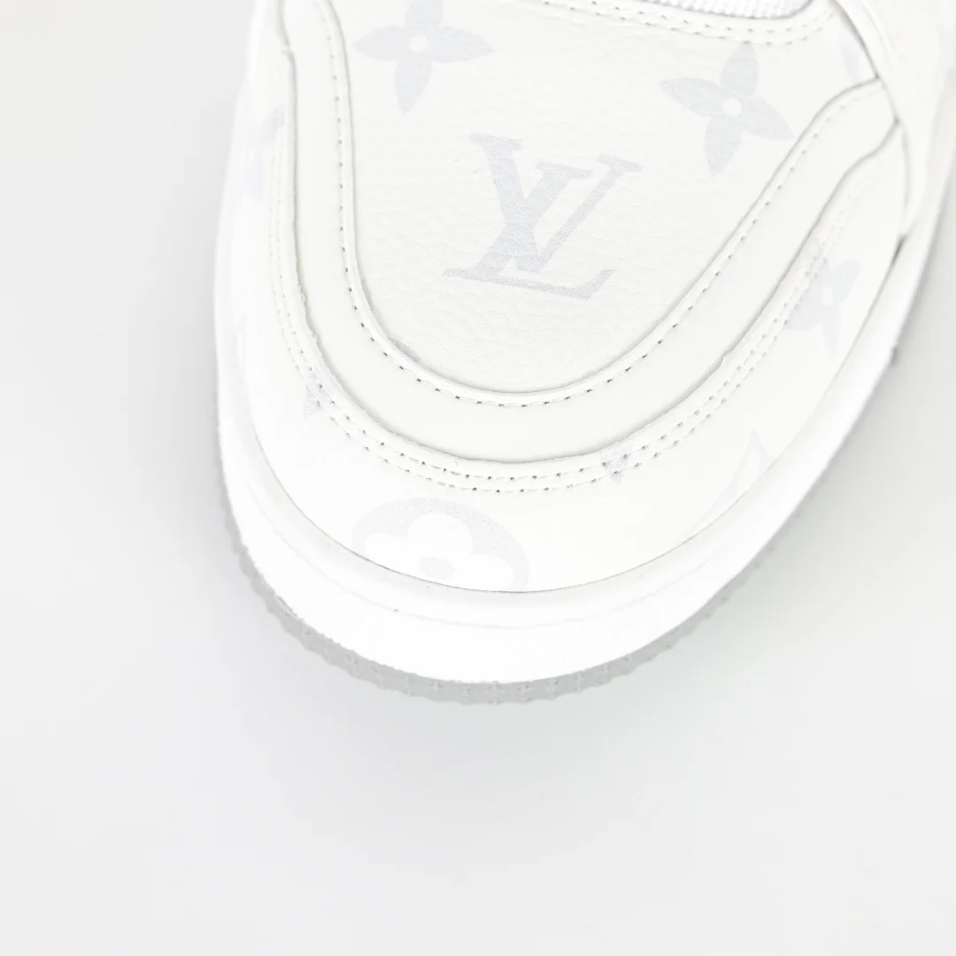 Louis Vuitton Sneaker - immagine 5