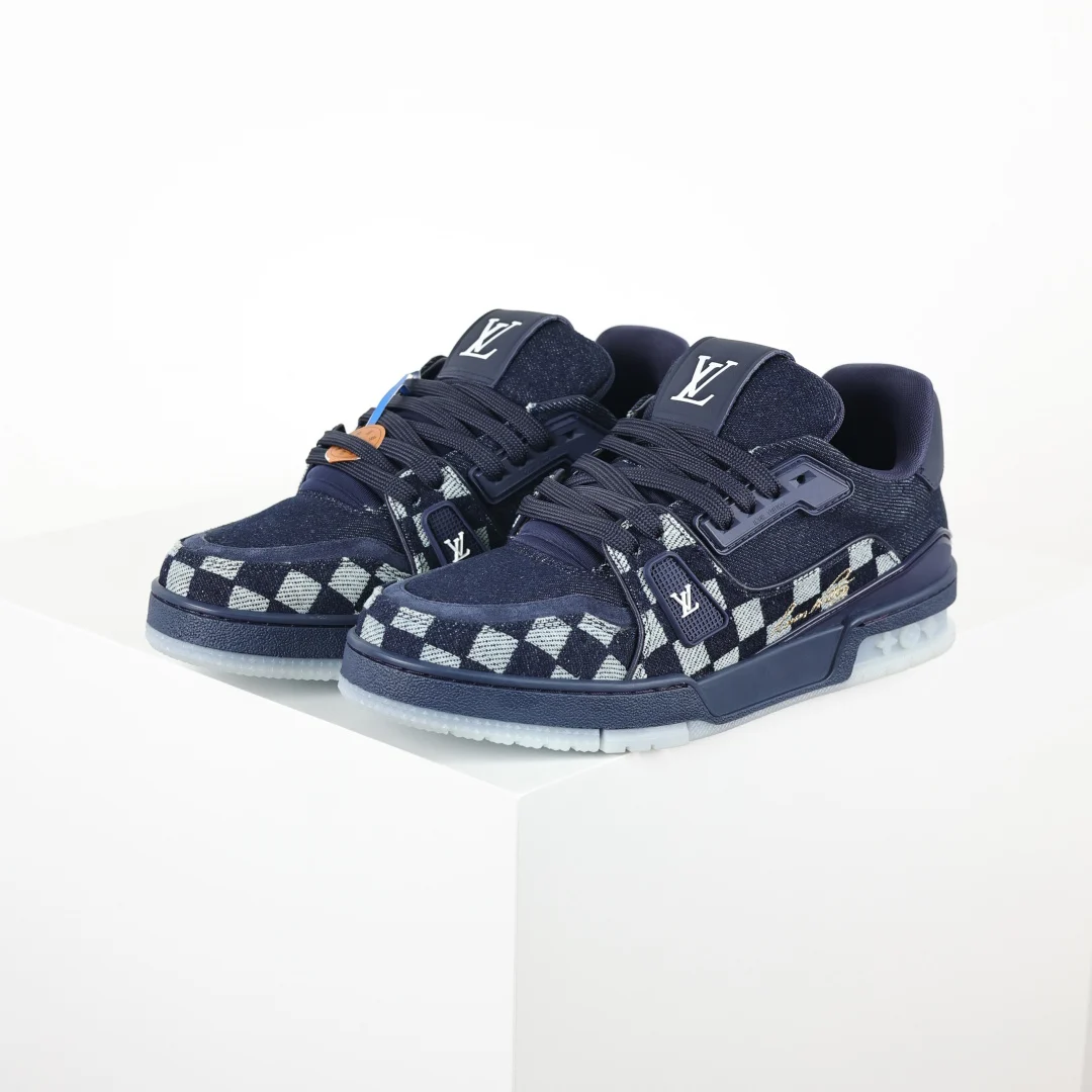 Louis Vuitton Sneaker