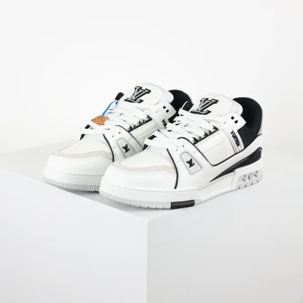 Louis Vuitton Sneaker