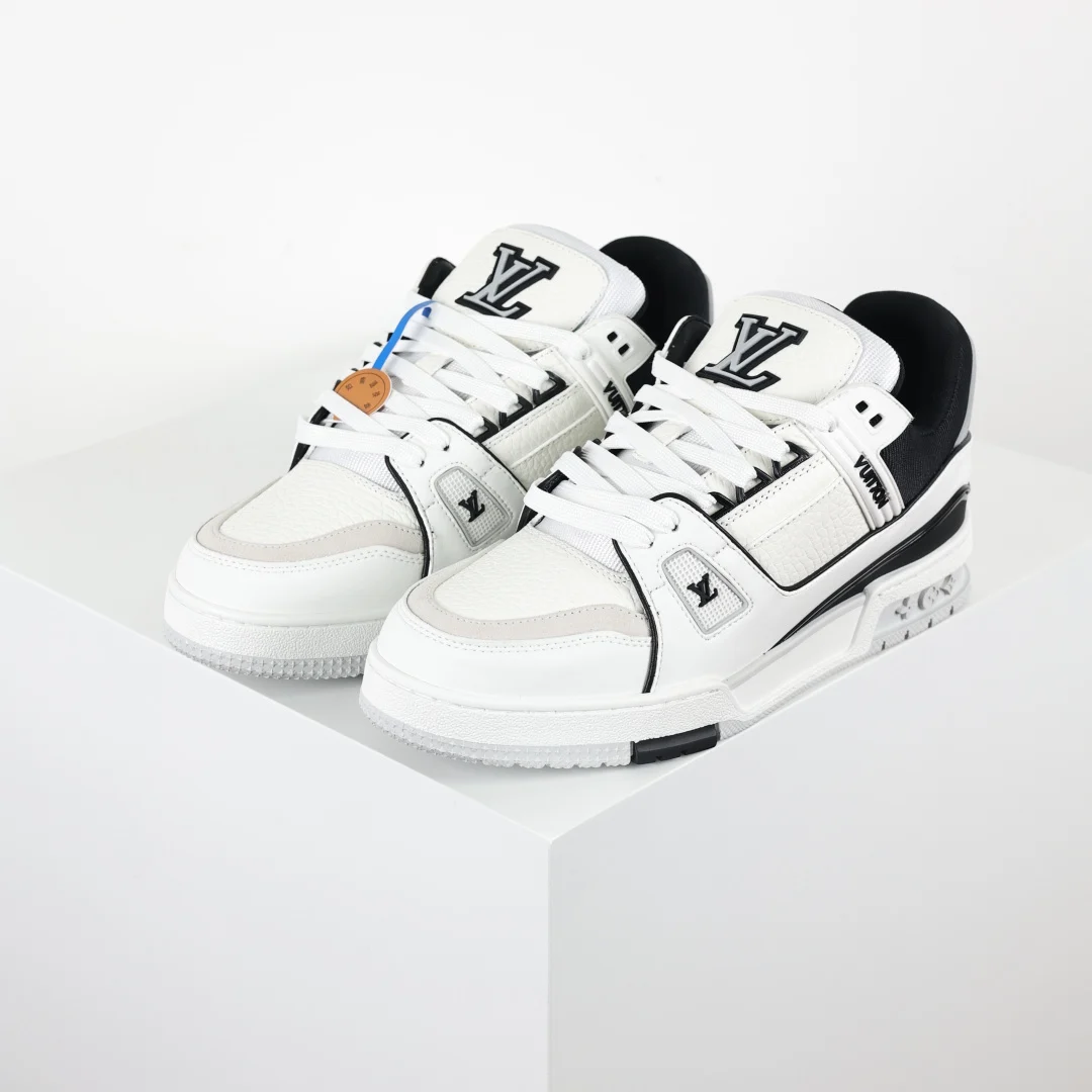 Louis Vuitton Sneaker - immagine 2