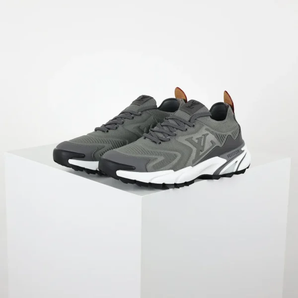 Louis Vuitton Sneaker