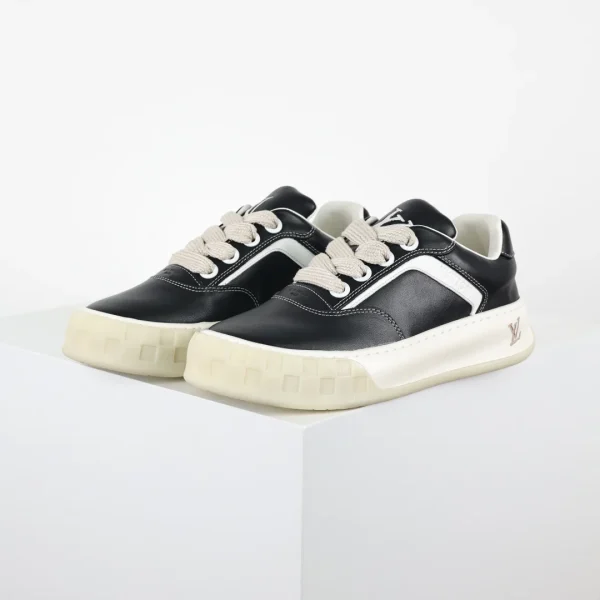 Louis Vuitton Sneaker