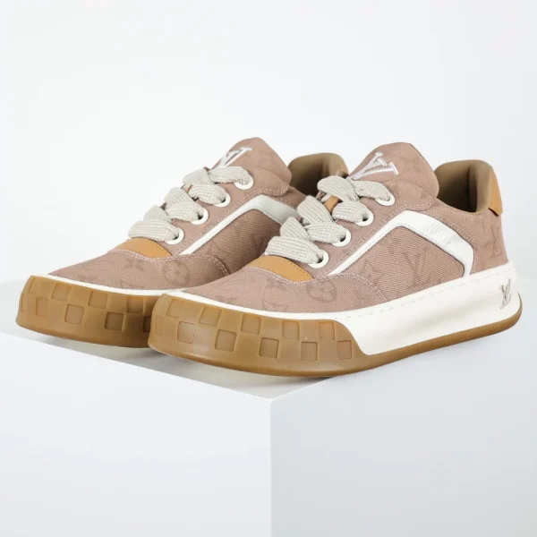 Louis Vuitton Sneaker