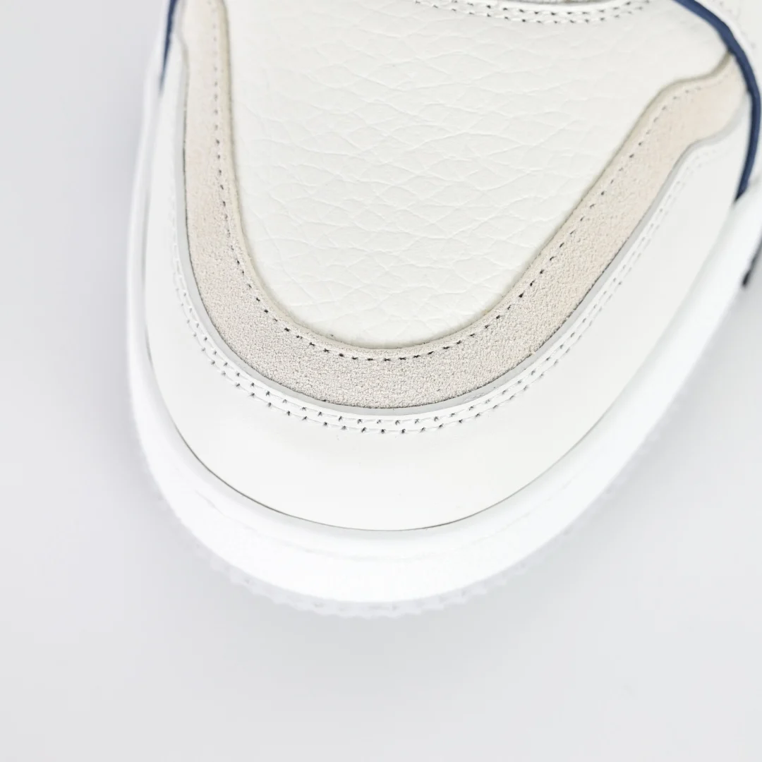 Louis Vuitton Sneaker - immagine 5