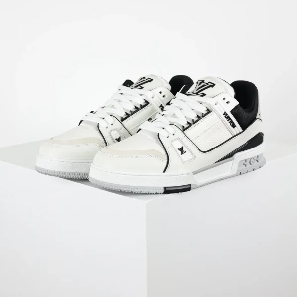 Louis Vuitton Sneaker