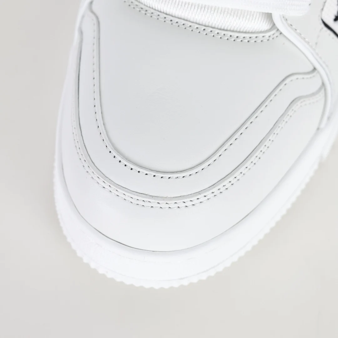 Louis Vuitton Sneaker - immagine 5