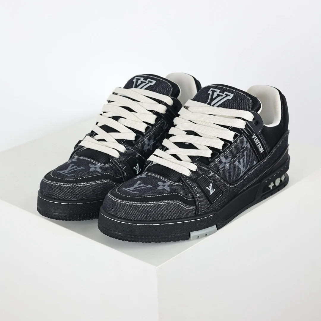 Louis Vuitton Sneaker - immagine 2