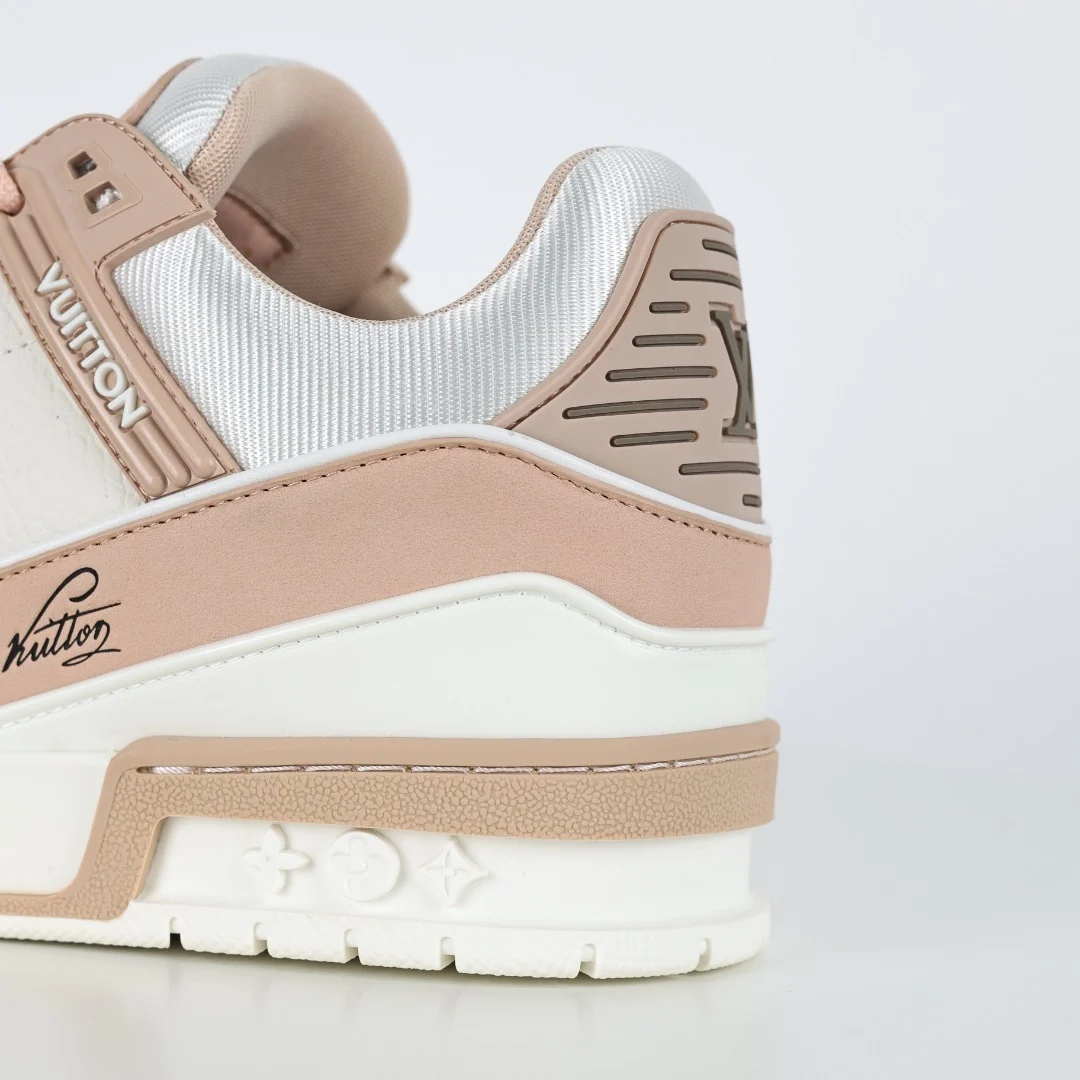 Louis Vuitton Sneaker - immagine 4
