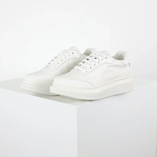 Alexander McQueen Sneaker